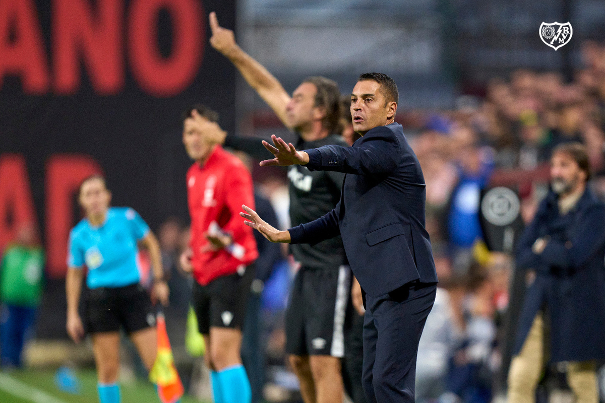 Rueda de prensa de Francisco tras el Rayo Vallecano 2 - Real Sociedad 2 ...