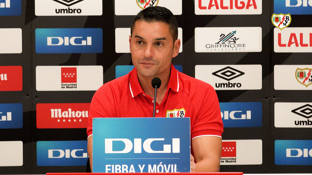 Rueda de prensa de Francisco en la previa del Atlético de Lugones ...