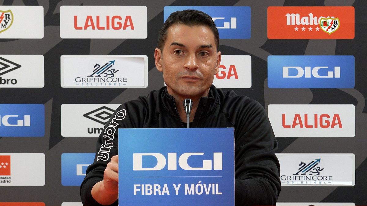 Rueda de prensa de Francisco analizando el Rayo Vallecano - Valencia CF ...