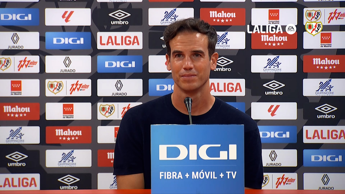 Rueda de prensa de Íñigo Pérez tras el Rayo Vallecano 0 - RD Mallorca 0 ...