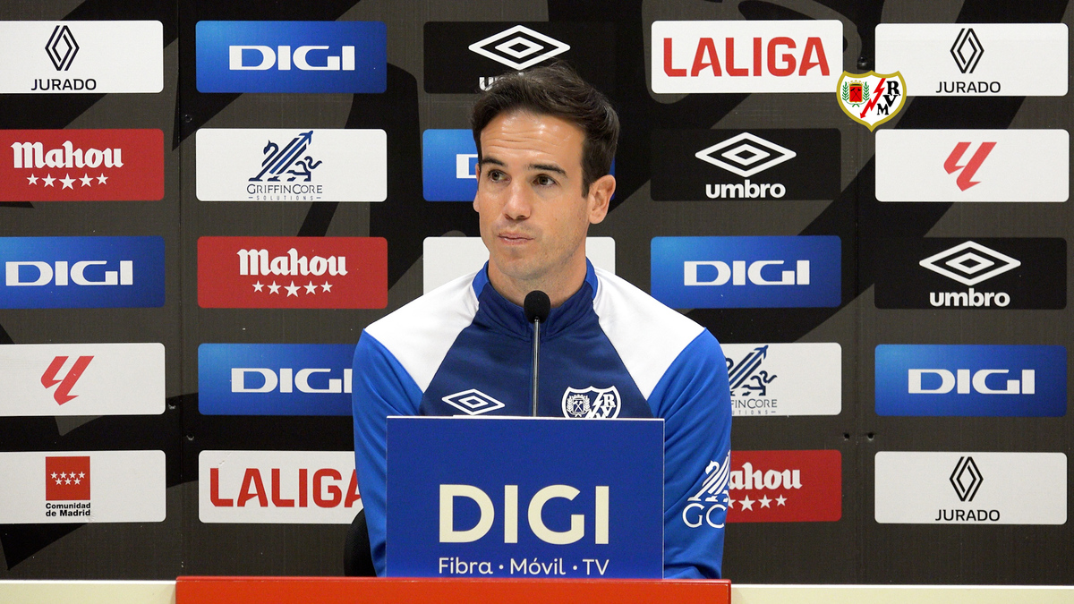 Rueda de prensa de Íñigo Pérez en la previa del RCD ESpanyol - Rayo ...