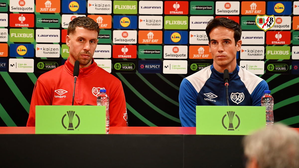 Rueda de prensa de Íñigo Pérez y Lejeune en la previa del Rayo ...