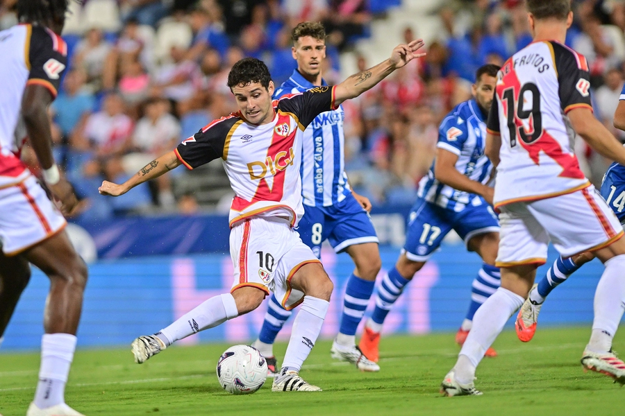 Prediksi skor Barcelona vs Rayo Vallecano di La Liga 2026/27