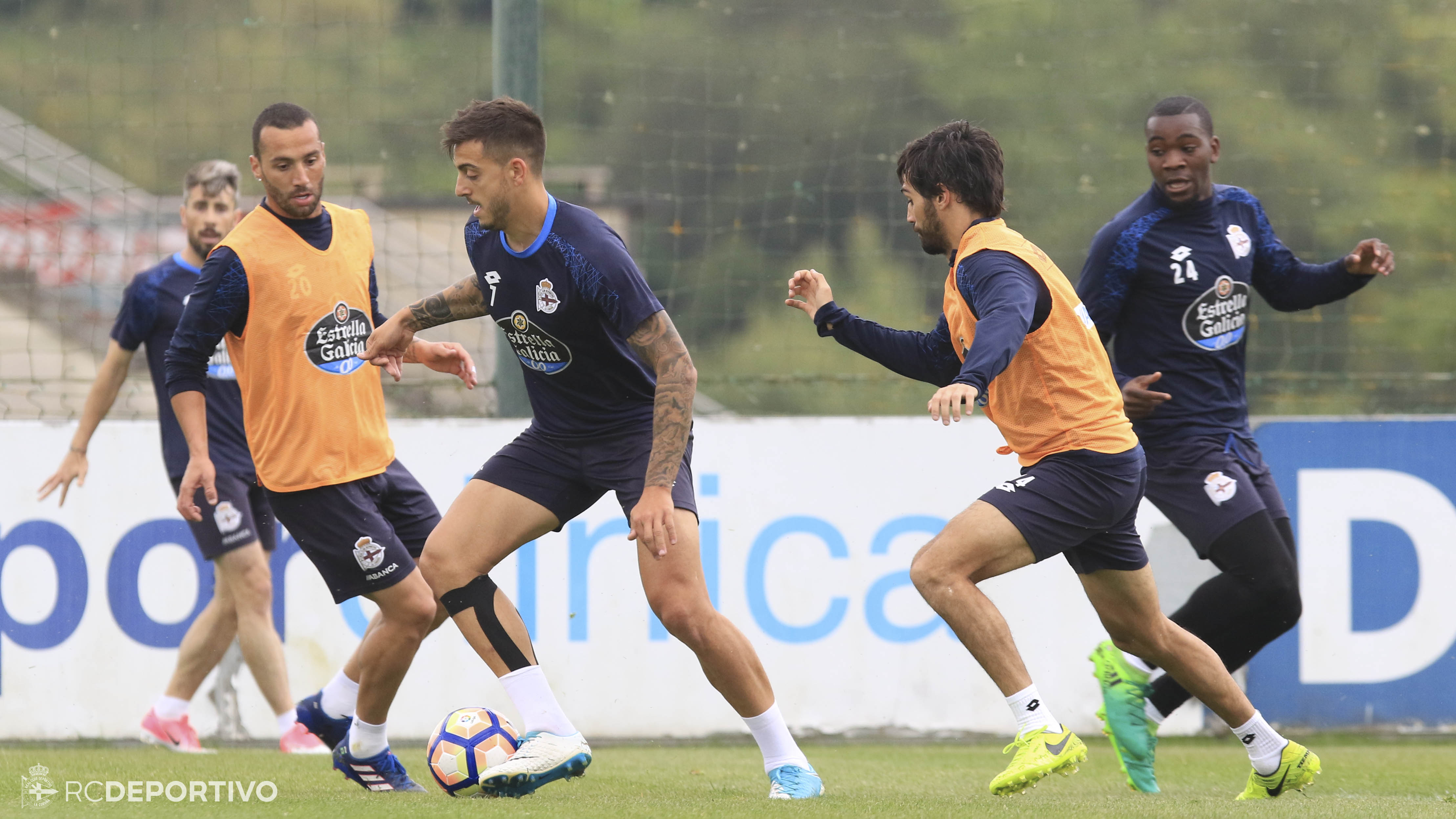 Partido once para once en un entrenamiento de apenas una hora de