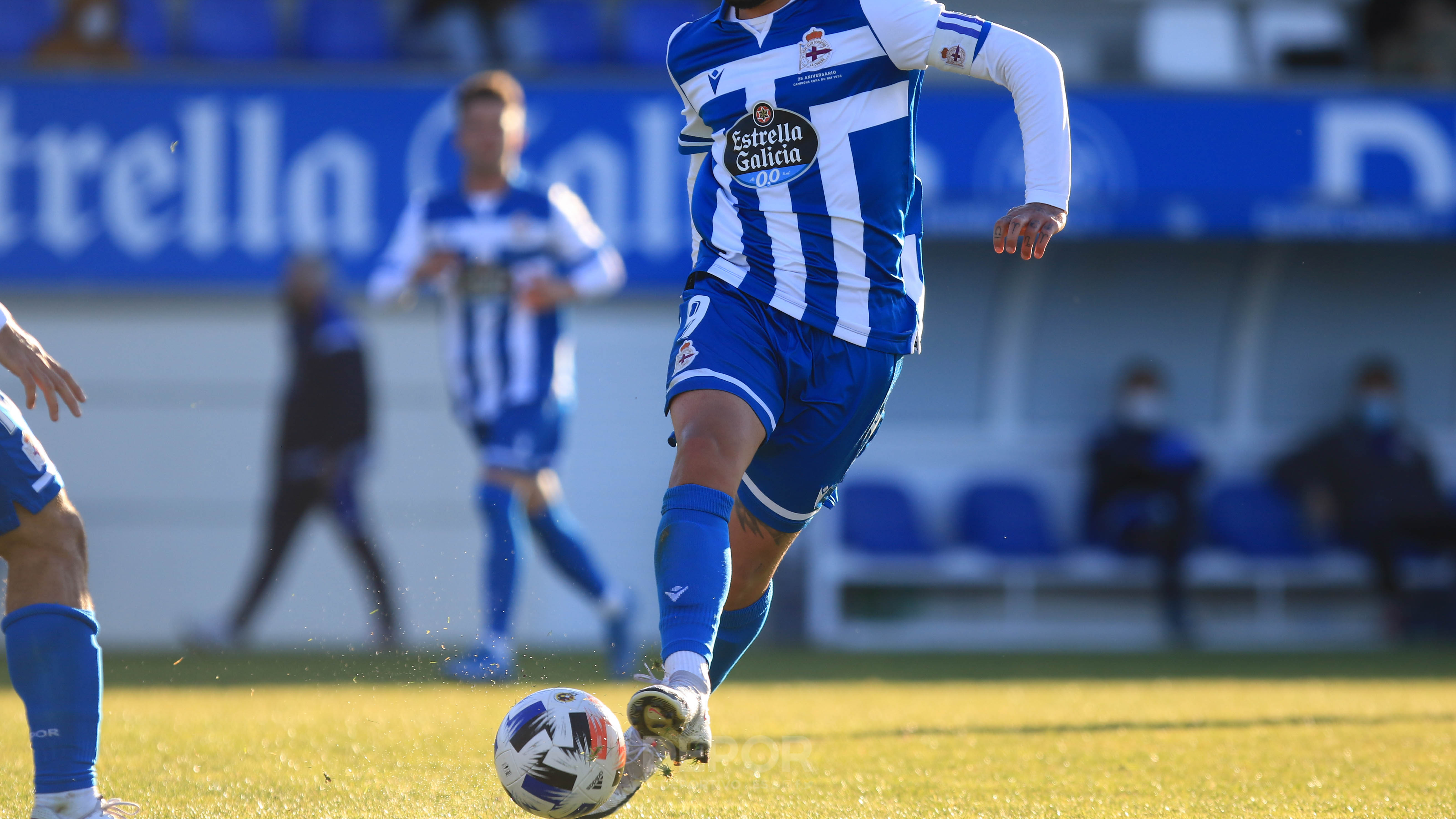 El Fabril Se Reencuentra Ante El CD Estradense Con El Buen Fútbol Y Los ...