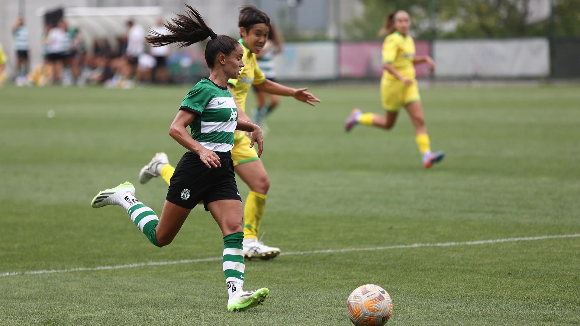 Derrota com leitura positiva do Deportivo ABANCA em Guimarães |  esportes de controle remoto