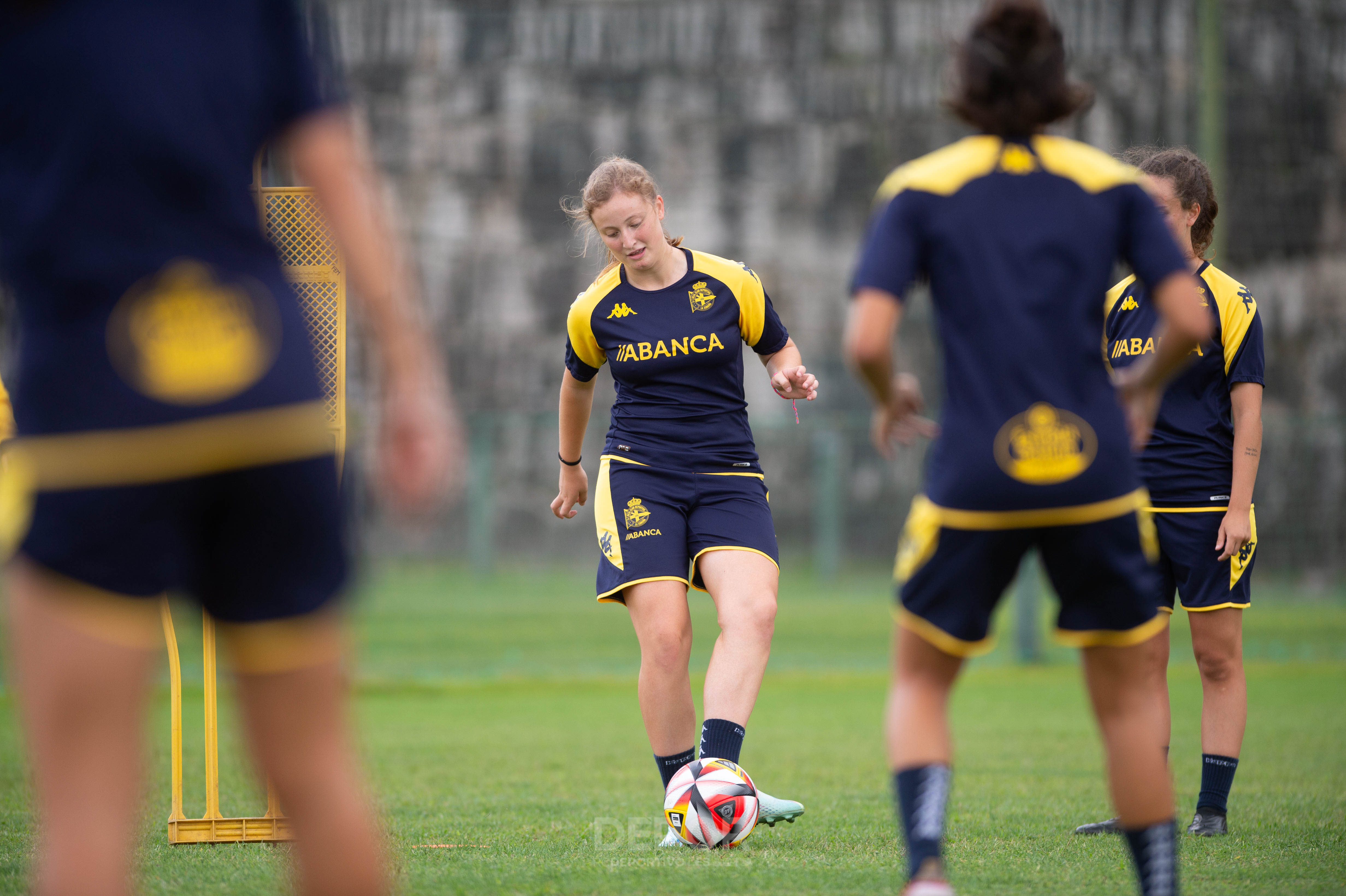 Elena Vázquez joga amanhã pela liderança do grupo frente a Portugal na primeira eliminatória da qualificação para o Europeu |  RCDeportivo