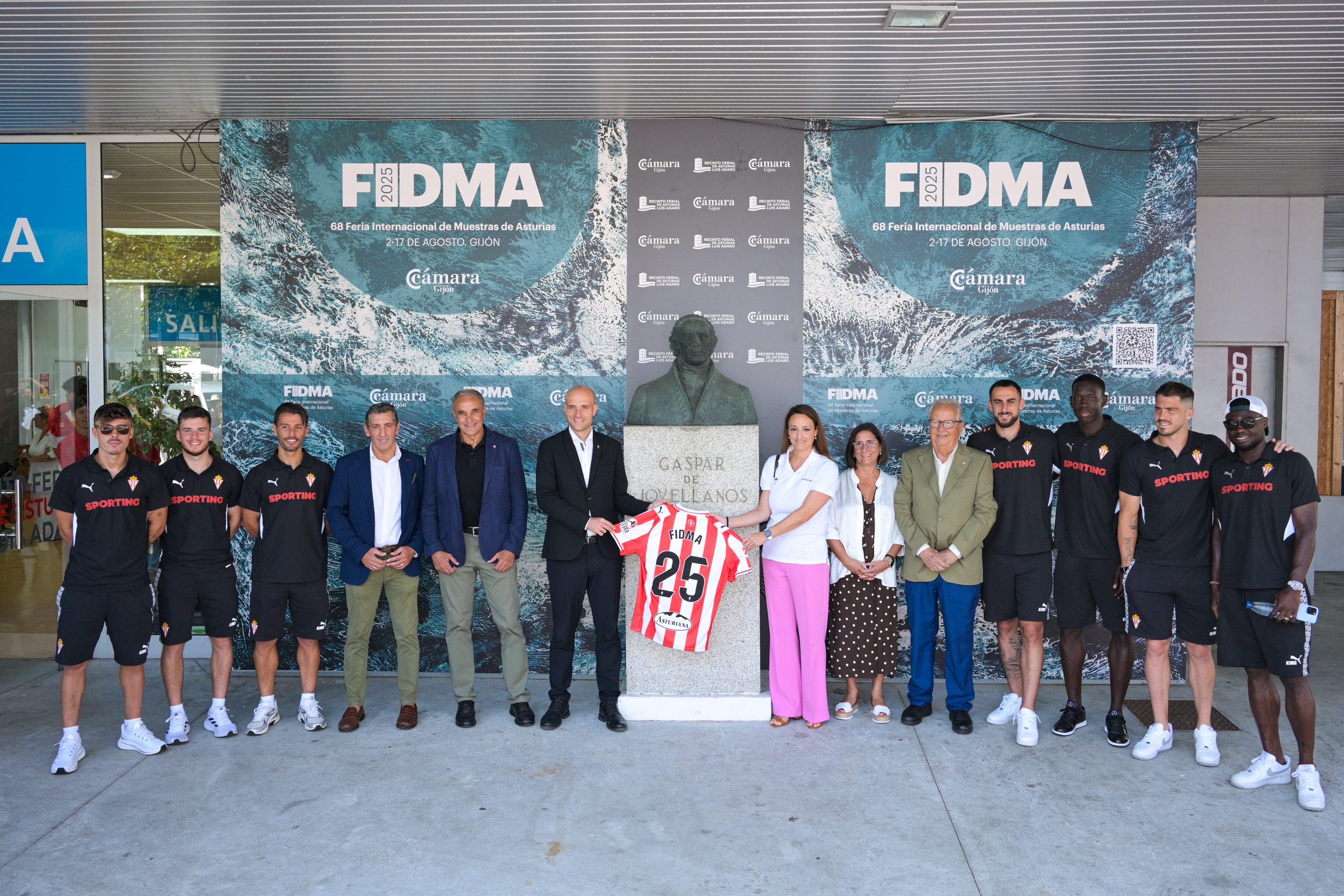 El Real Sporting visita la FIDMA 2025 | Real Sporting | Web Oficial
