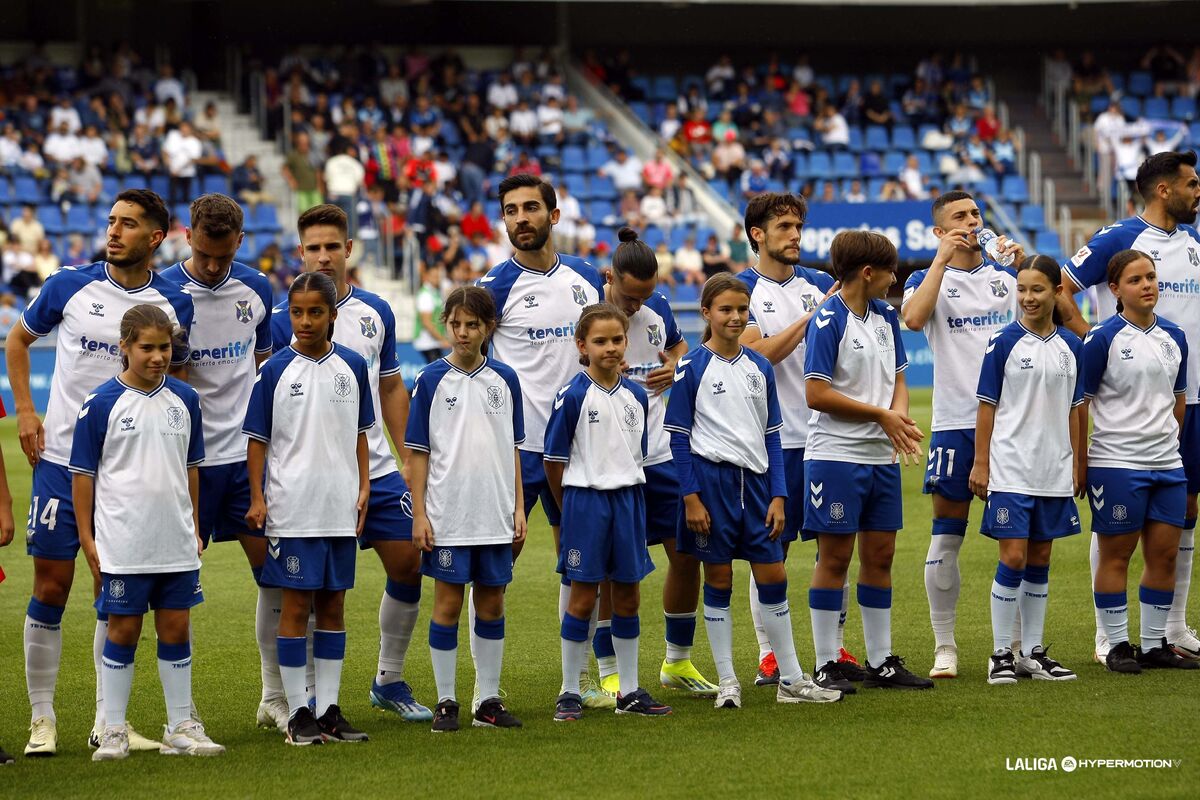 El CD Tenerife desarrolla nuevas actividades dentro del 'Mes de la ...