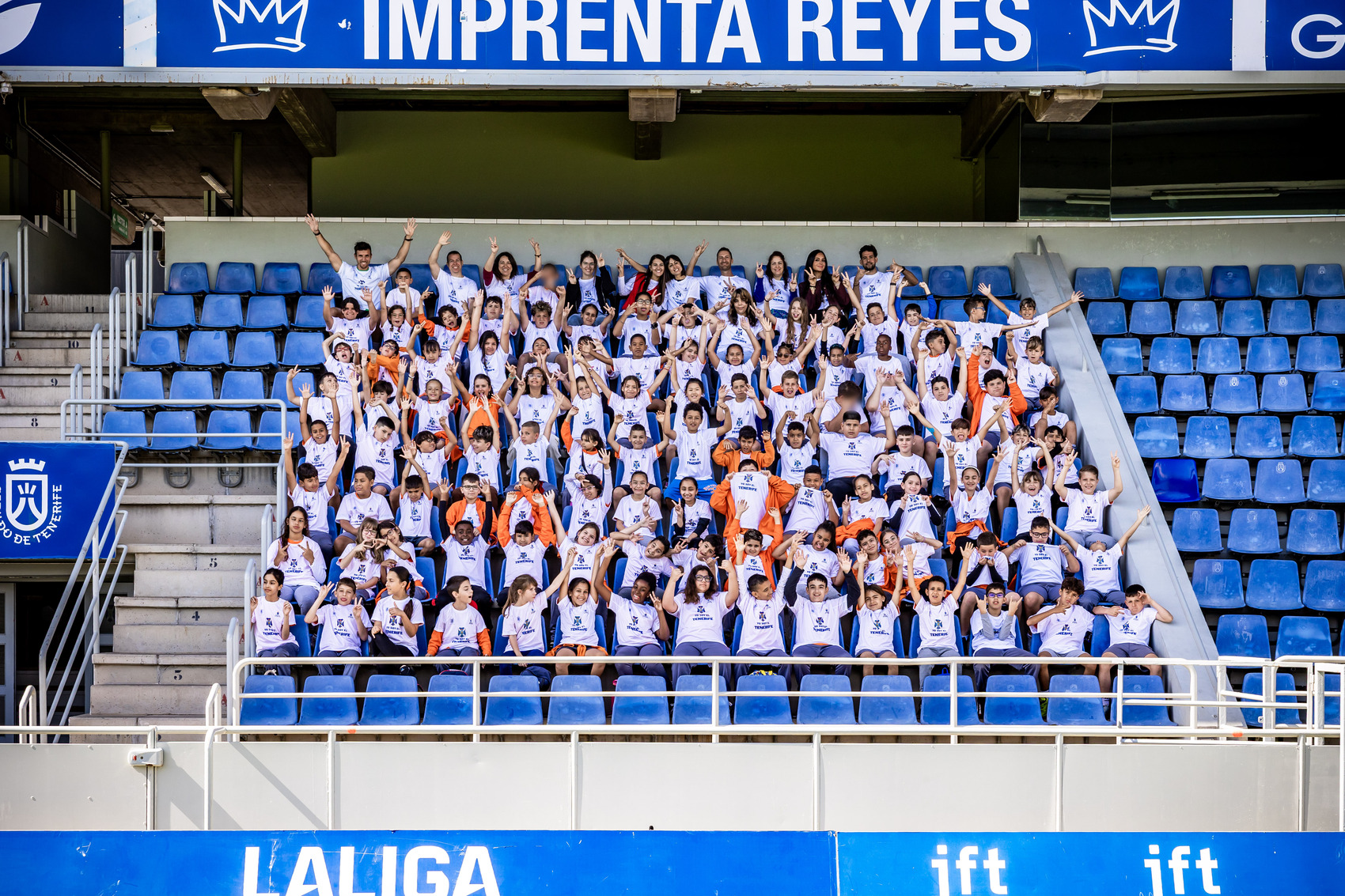 Escolares del CEIP Juan García Pérez, en la trigésimo quinta sesión de ‘CD Tenerife: Seña de identidad’