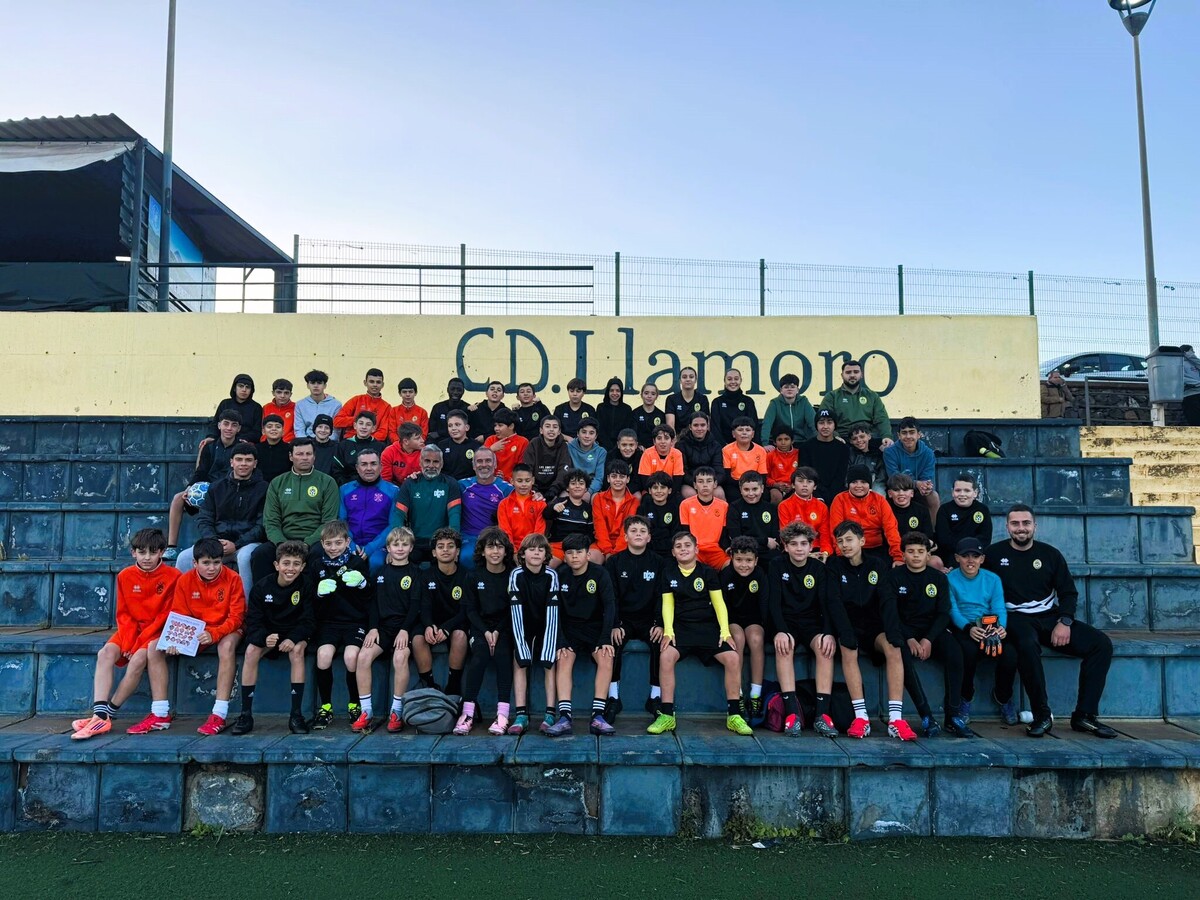 Llano del Moro acoge una Jornada de Tecnificación del programa ‘Unidos X el Tenerife’ con futbolistas de la base