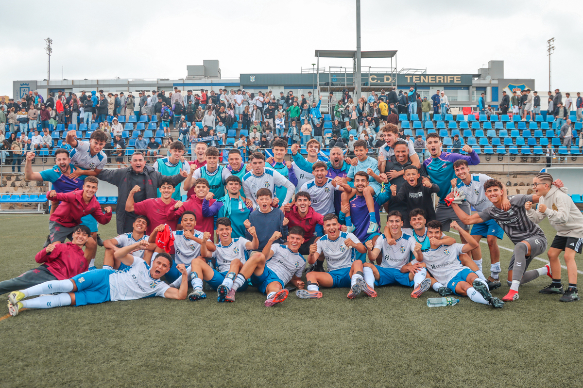 Orgullo blanquiazul para ganar al FC Barcelona en la ida de la Copa de Campeones juvenil