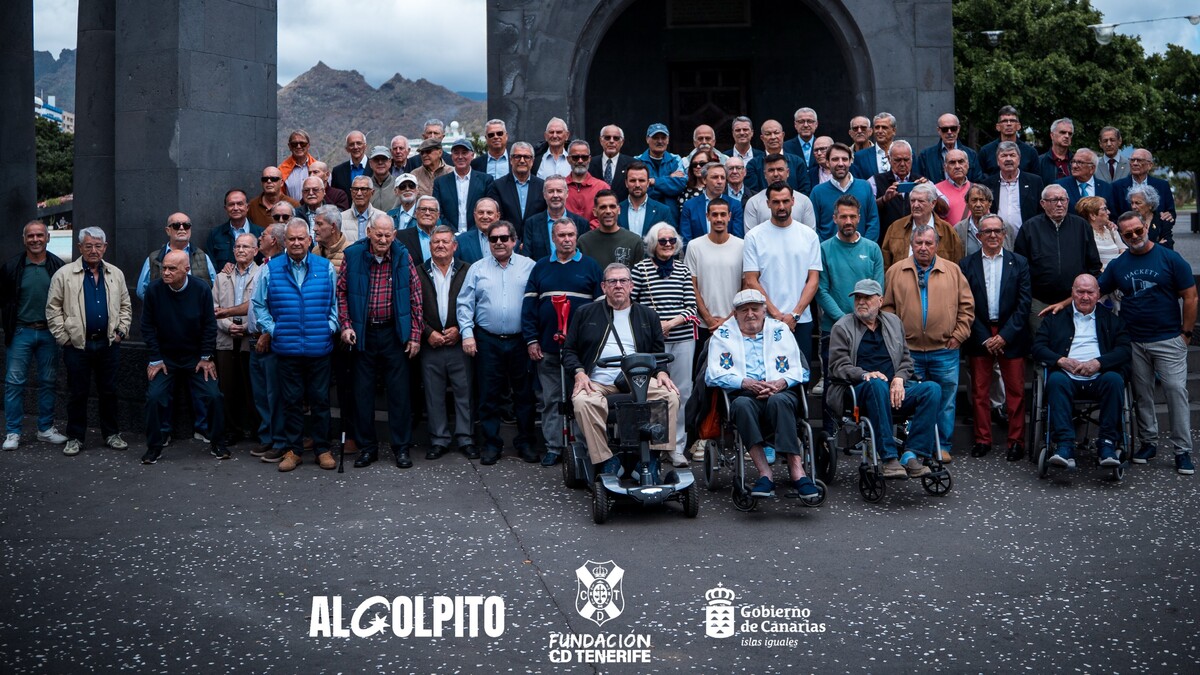El CD Tenerife agradece la fidelidad de sus 100 abonados más antiguos