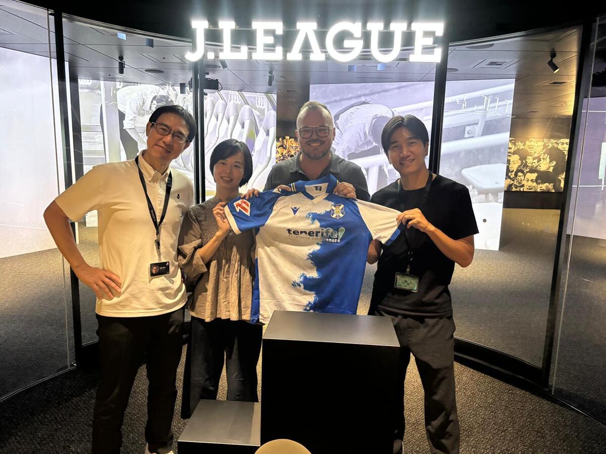 Satisfactorio encuentro entre la Fundación CD Tenerife y la J.League