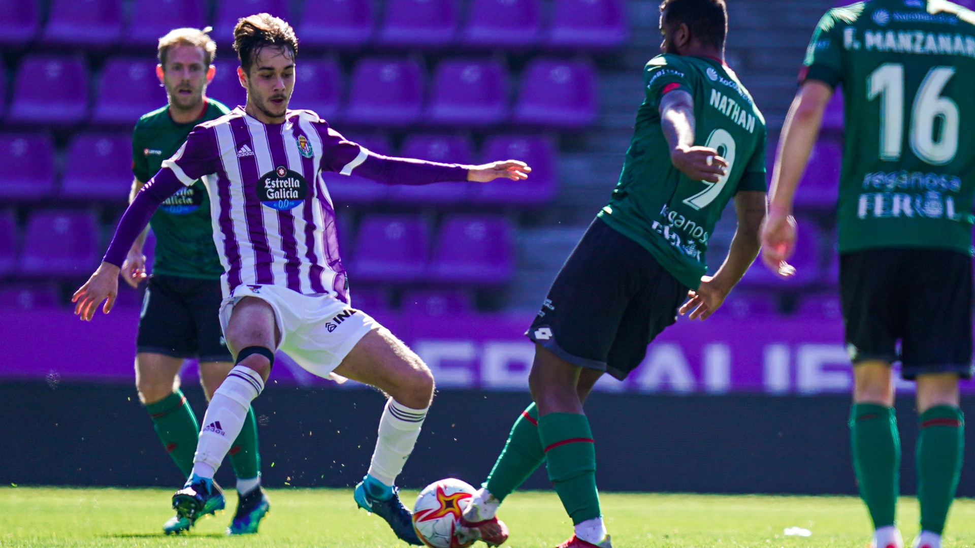 Racing Club de Ferrol » Esférico