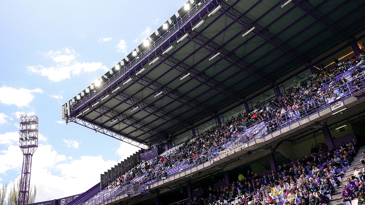 Entradas para el Real Valladolid - FC Barcelona | Real Valladolid CF ...