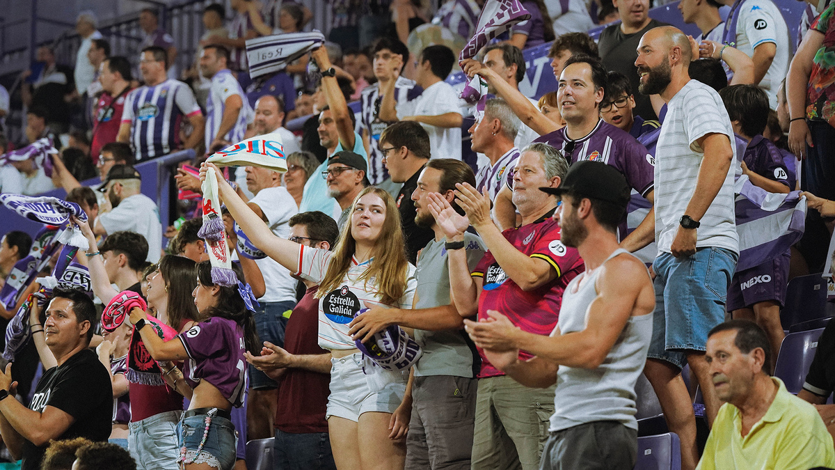 Venta de entradas para el duelo ante la UD Almería | Real Valladolid CF ...