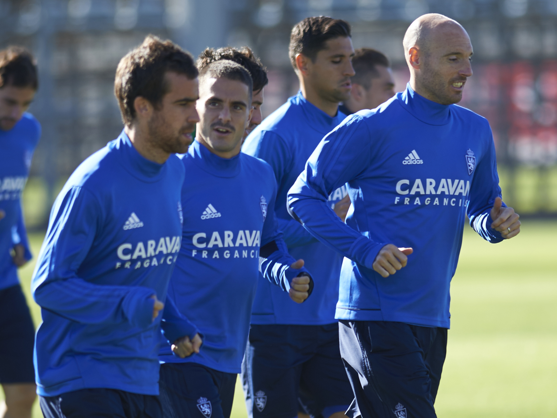 El Real Zaragoza, de vuelta al trabajo en la Ciudad Deportiva | Real ...