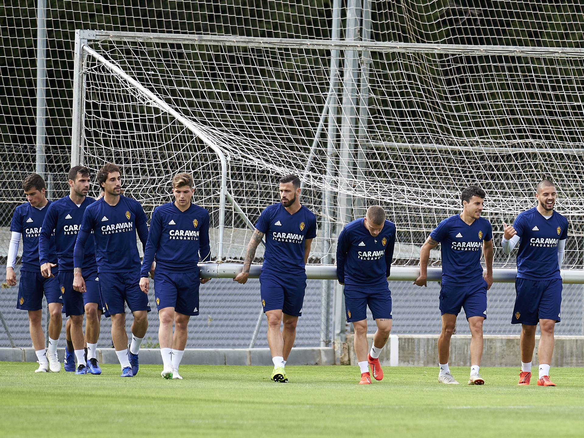 Nuevo ensayo del equipo zaragocista en la Ciudad Deportiva | Real ...