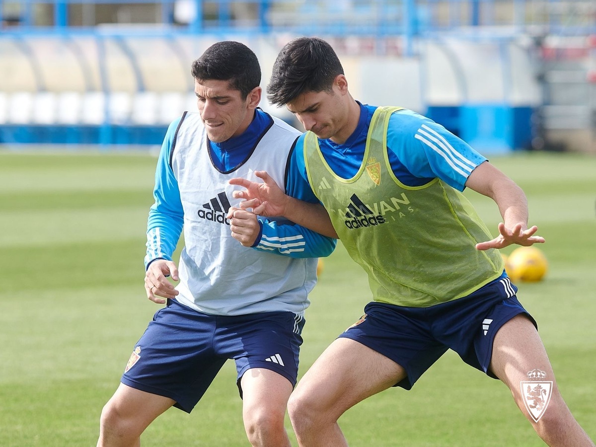 Sesión de entrenamiento tras el partido contra el Elche | Real Zaragoza ...